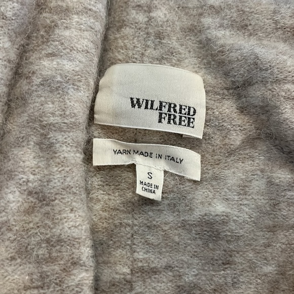 Aritzia Wilfred Free wool layering vest size small - Picture 2 of 2